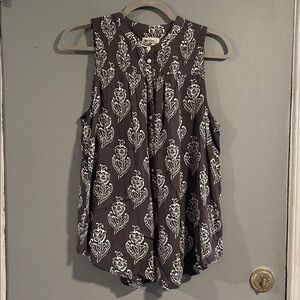 ANTHROPOLOGIE HOLDING HORSES‎ Floral Sleeveless Top Deep Green/Black Size Small